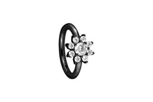 Laden Sie das Bild in den Galerie-Viewer, Kristall Blume Clicker Ring piercinginspiration®