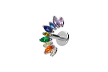 Laden Sie das Bild in den Galerie-Viewer, Titan Innengewinde Labret Regenbogen Kristalle Ohrpiercing piercinginspiration®