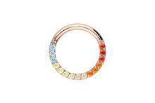 Laden Sie das Bild in den Galerie-Viewer, Titan Clicker Ring Eingefasste Regenbogen Kristalle piercinginspiration®