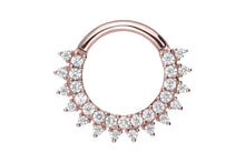 Laden Sie das Bild in den Galerie-Viewer, 18 Karat Gold Clicker Ring Kristalle Sonne piercinginspiration®