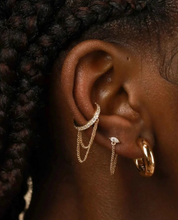 Laden Sie das Bild in den Galerie-Viewer, Multiple Kristalle Kette Ear Cuff 925 Sterling Silber Goldfarbe piercinginspiration®