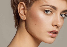 Laden Sie das Bild in den Galerie-Viewer, PTFE Titan Zwei Sterne Innengewinde Labret Piercing piercinginspiration®