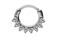 Laden Sie das Bild in den Galerie-Viewer, 8 Kristalle Clicker Ring piercinginspiration®