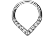 Laden Sie das Bild in den Galerie-Viewer, Spitz Clicker Ring 11 Kristalle Chirurgenstahl piercinginspiration®