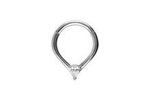 Laden Sie das Bild in den Galerie-Viewer, Clicker Ring Septum Daith Kristall Tropfen piercinginspiration®