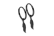 Laden Sie das Bild in den Galerie-Viewer, Kreolen Feder Clicker Ring Paar Ohrringe piercinginspiration®