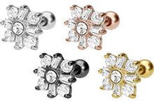 Laden Sie das Bild in den Galerie-Viewer, Schneeflocke Kristall Blume Ohrpiercing piercinginspiration®