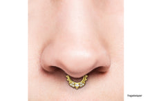 Laden Sie das Bild in den Galerie-Viewer, Ufo 7 Kristalle Oriental Kugeln Clicker Ring piercinginspiration®
