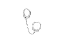 Laden Sie das Bild in den Galerie-Viewer, Industrial Handschellen Kristalle Clicker Ring piercinginspiration®