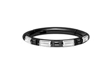 Laden Sie das Bild in den Galerie-Viewer, Basic Clicker Ring Eingefasste Baguette Kristalle piercinginspiration®
