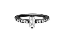 Laden Sie das Bild in den Galerie-Viewer, Eingefasste Kristalle Großer Baguette Ring Clicker piercinginspiration®