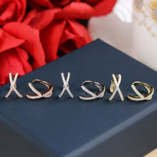 Laden Sie das Bild in den Galerie-Viewer, X Kreuz Kristall Ear Cuff 925 Sterling Silber piercinginspiration®