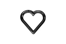 Laden Sie das Bild in den Galerie-Viewer, Titan Herz Clicker Ring piercinginspiration®