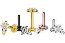 Laden Sie das Bild in den Galerie-Viewer, Titan Innengewinde Labret Kristalltropfen 3 Kristalle Ohrpiercing Platte Flach piercinginspiration®