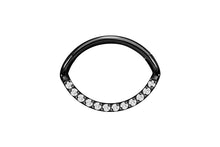 Laden Sie das Bild in den Galerie-Viewer, Titan Multiple Eingefasste Kristalle Oval Clicker Ring piercinginspiration®