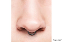 Laden Sie das Bild in den Galerie-Viewer, Titan Basic Clicker Ring piercinginspiration®